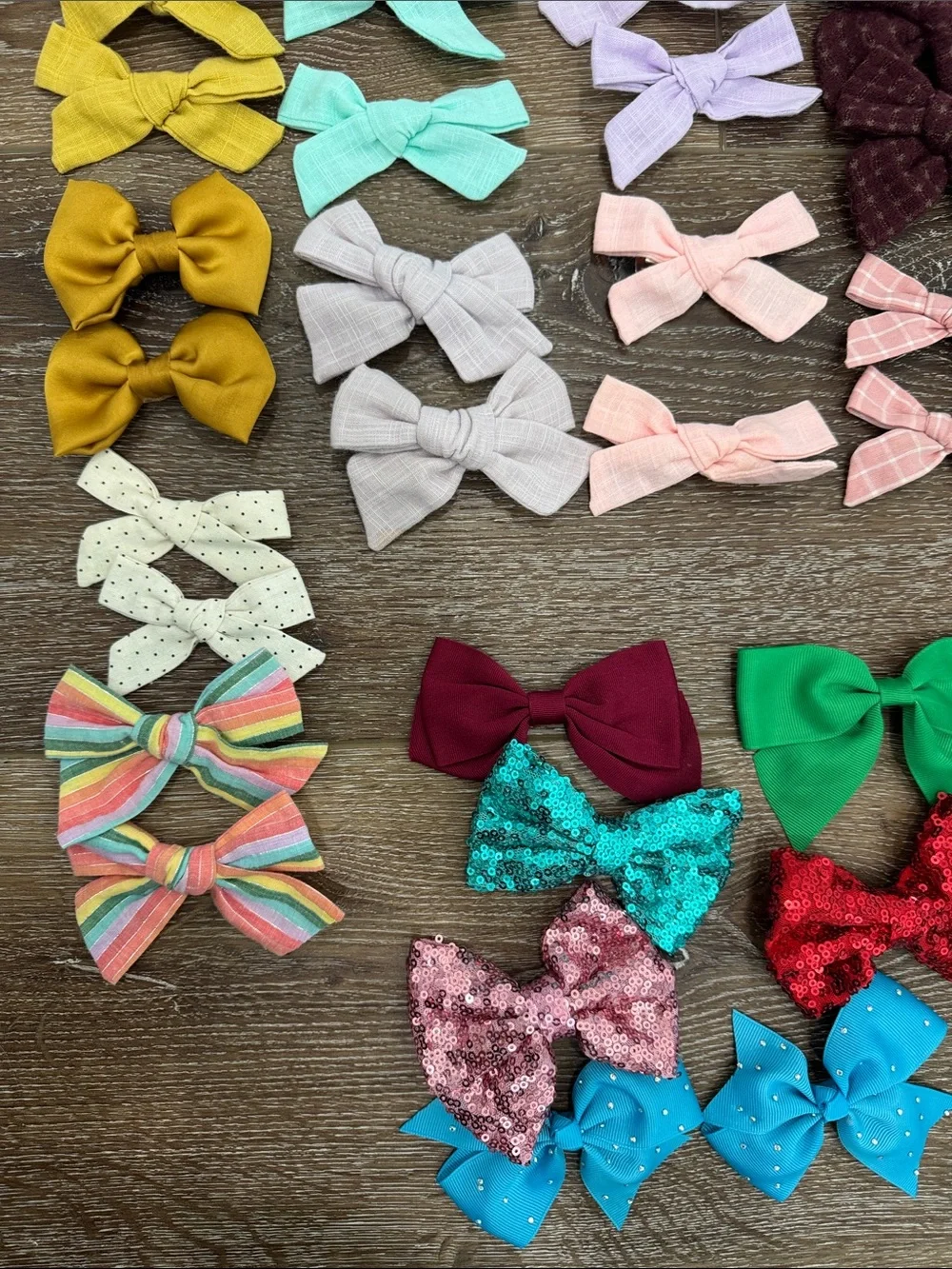 Assorted Girls' Fabric Mini Hair Bows - Pack of Mixed Colors